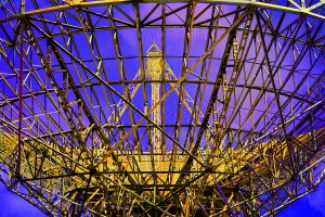 Astropeiler Stockert in der Eifel ist das erste frei bewegliche Radioteleskop Deutschlands